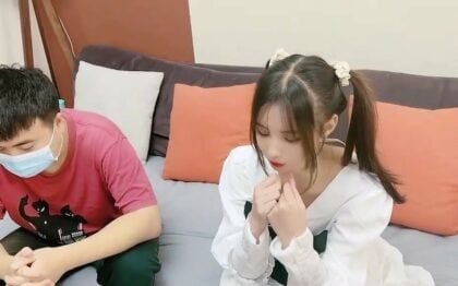 Được lẫn lộn với em gái xinh đẹp, anh trai thất tình vui vẻ