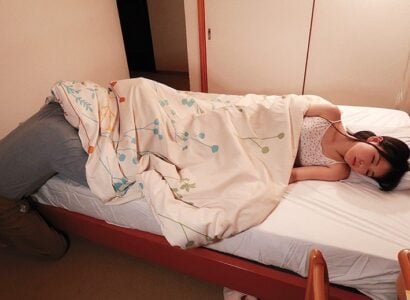 Cháu gái đã lớn mà chú thấy cơ bắp ngon liền mời vào 1 trận