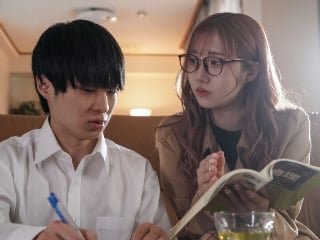 Gia sư địt cậu học sinh của mình trong lớp học